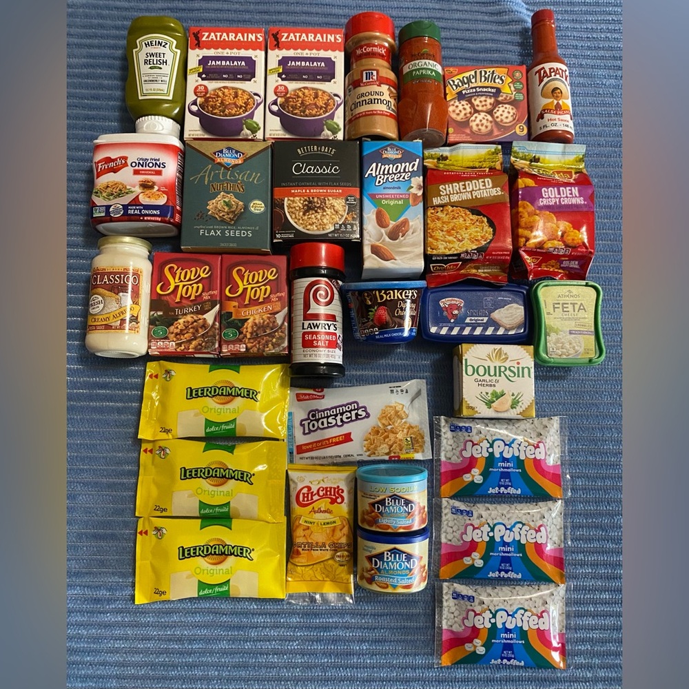 31 ct. Zuru Mini Brands bundle